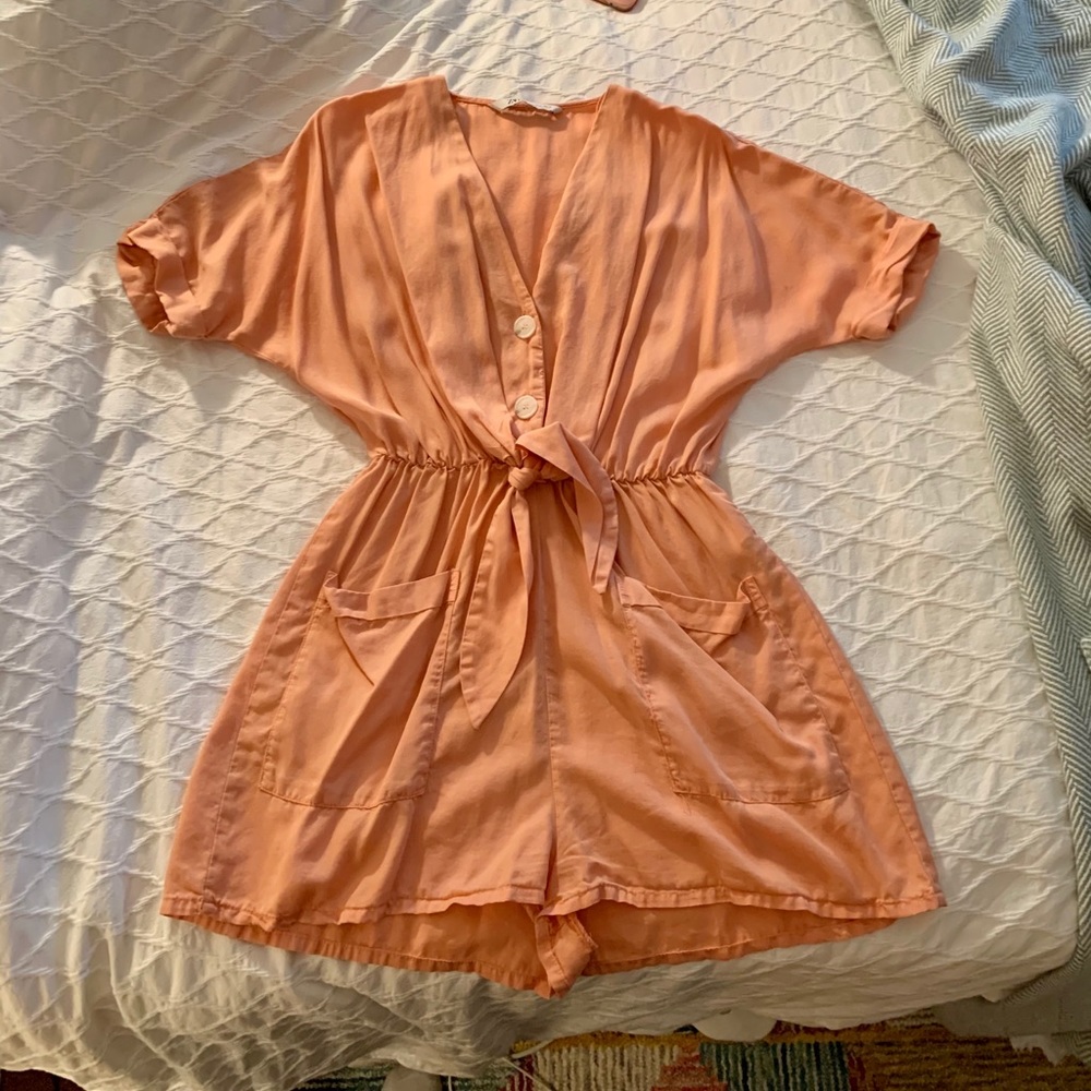 SOLD‼️ Zara romper